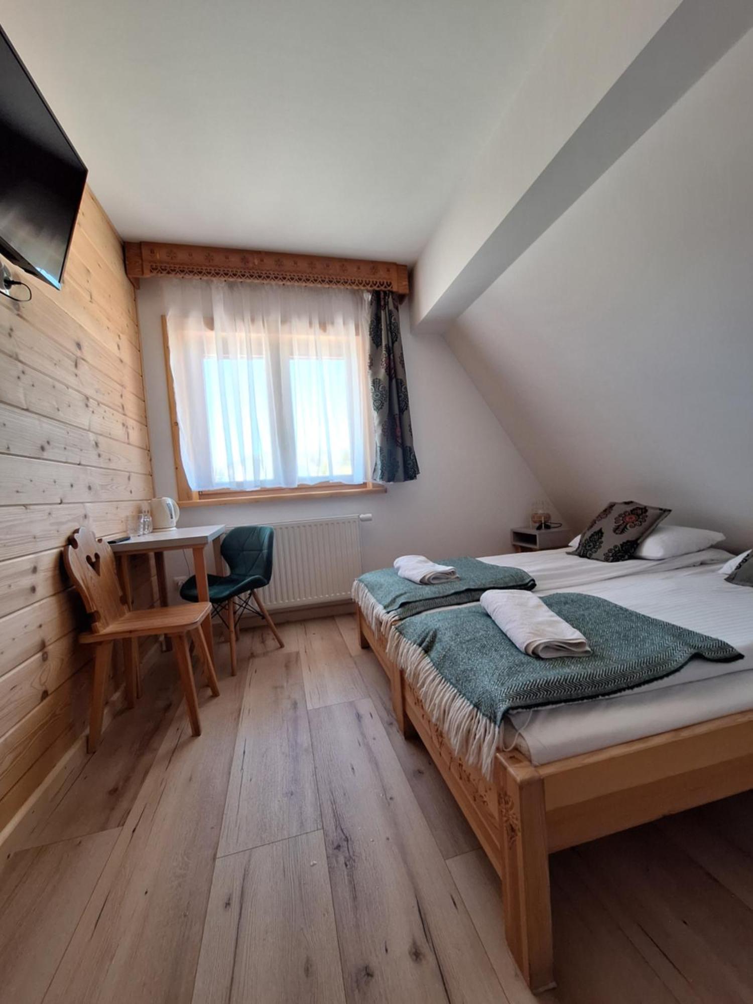 Pokoje Goscinne Wierzbowka Przy Termach Witów Exteriér fotografie